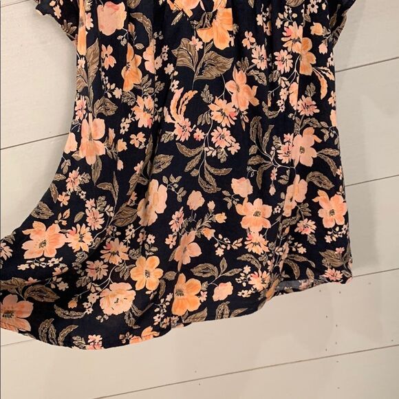 Old Navt Floral Black and Pink Women's ruffle feminine blouse spring small - Picture 4 of 7